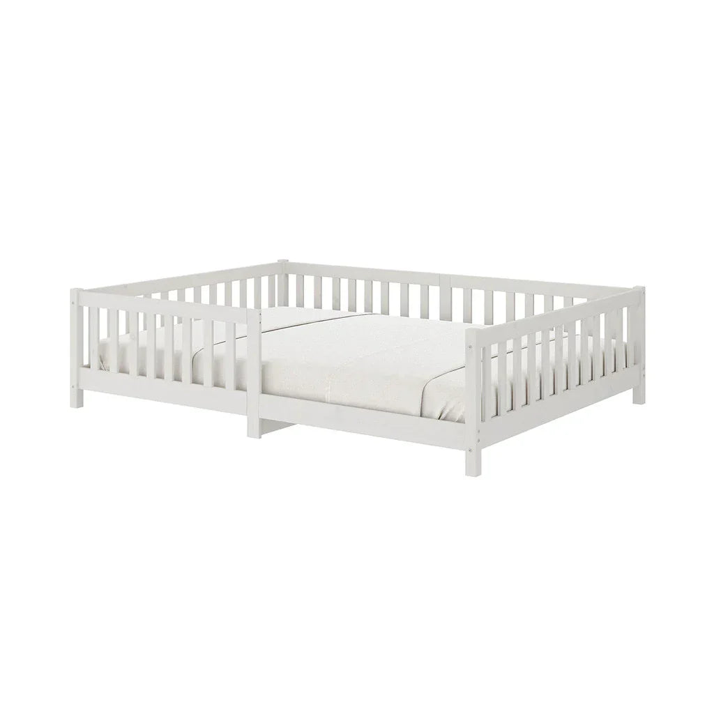 Cama Montessoriana Casal com Grade Eva - 100% Madeira Maciça Branca [Suporta 220kg]
